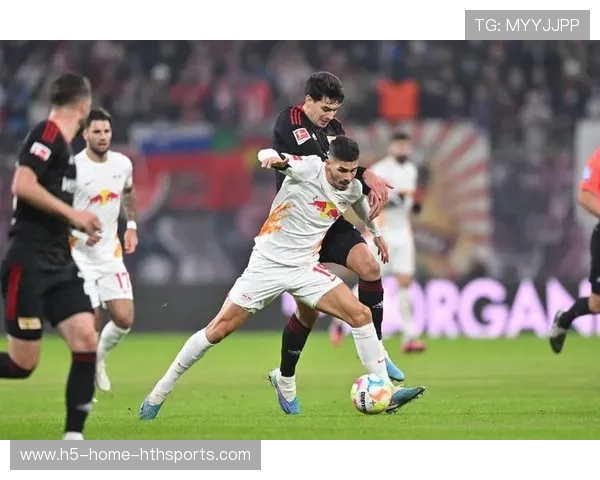 莱比锡红牛高频推进迫使对手无法站稳阵型